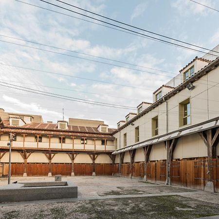 Apartamentos Madrid Xxxiii - Alojamiento De Temporada Værelse billede