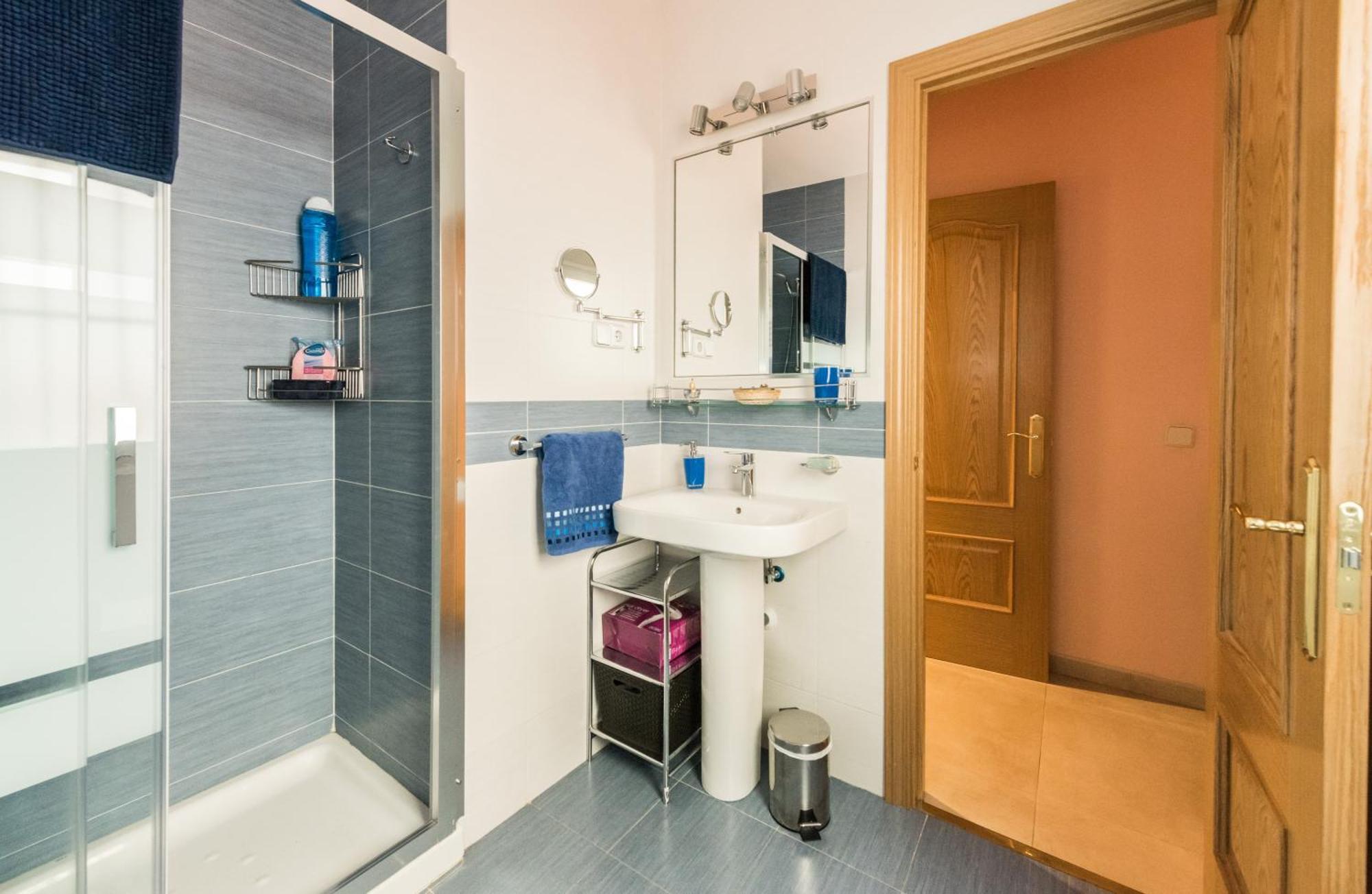 Apartamentos Madrid Xxxiii - Alojamiento De Temporada Værelse billede