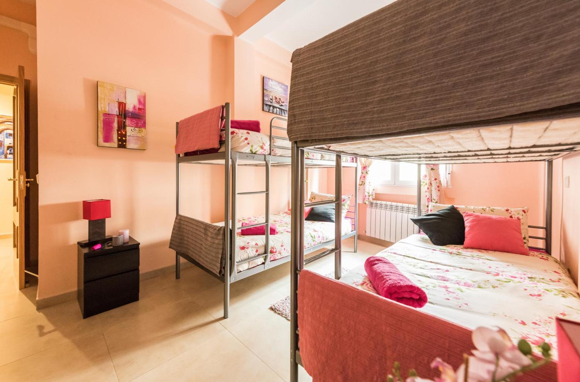 Apartamentos Madrid Xxxiii - Alojamiento De Temporada Værelse billede