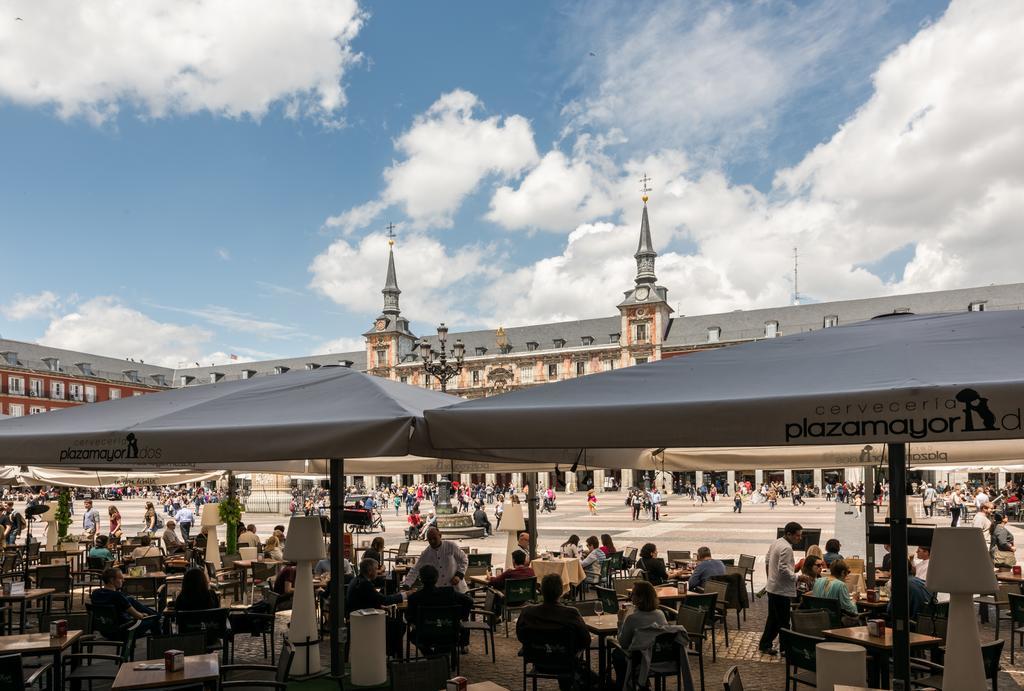 Apartamentos Madrid Xxxiii - Alojamiento De Temporada Eksteriør billede