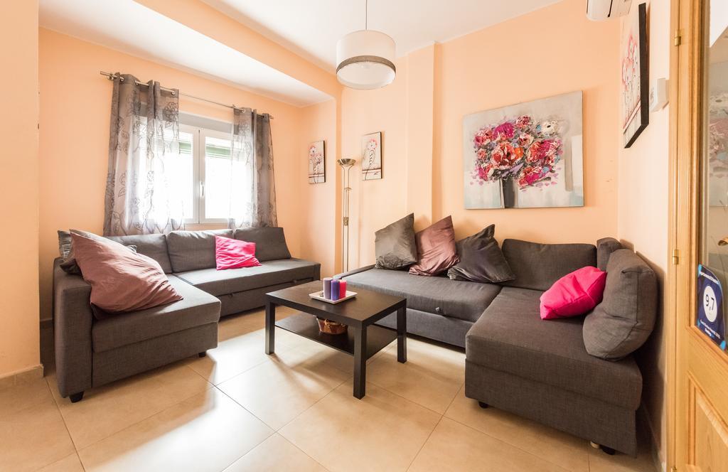 Apartamentos Madrid Xxxiii - Alojamiento De Temporada Eksteriør billede