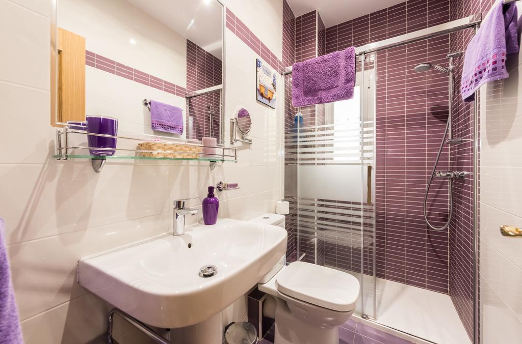 Apartamentos Madrid Xxxiii - Alojamiento De Temporada Eksteriør billede